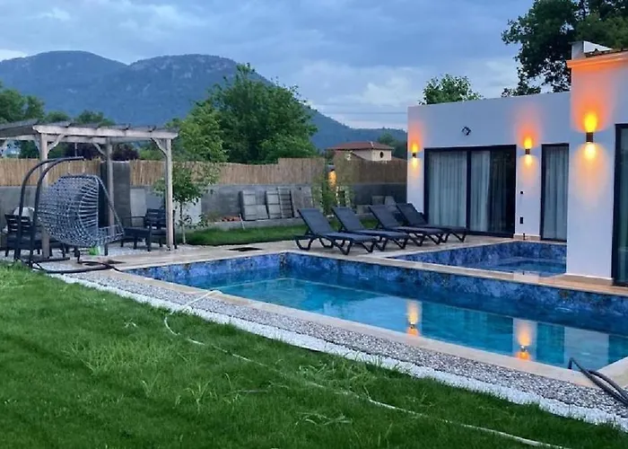 فيلة Grape In Large Pool, Jacuzzi, Private